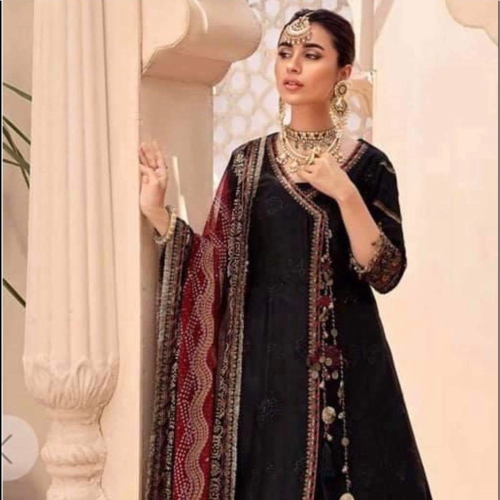 Noor by Sadia brand new luxury lawn collection